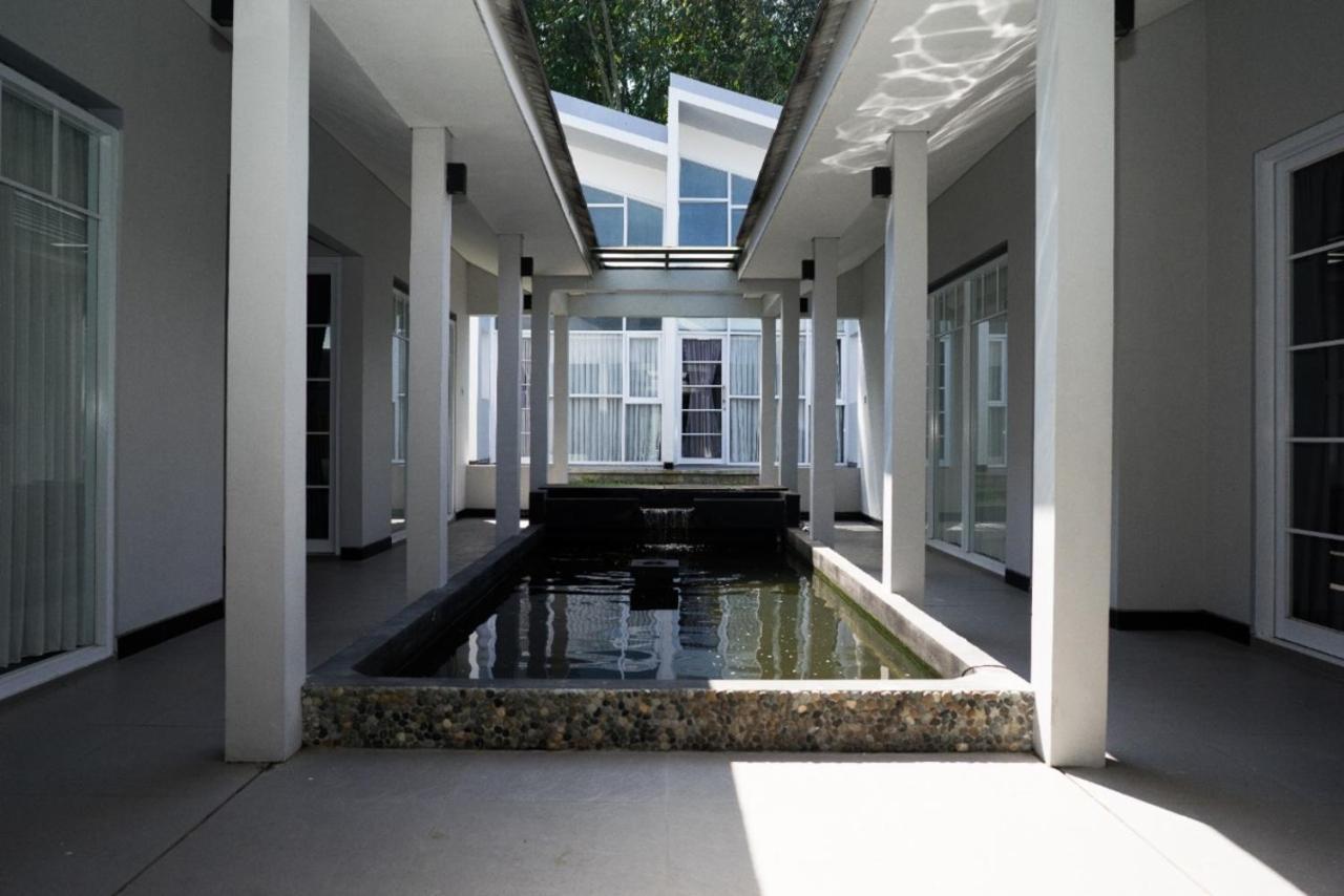 Villa Languket I Bedojo ภายนอก รูปภาพ